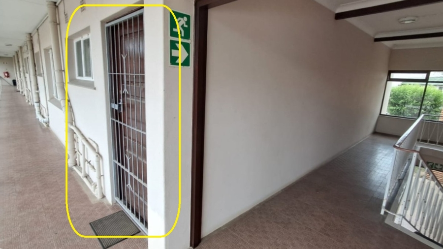 To Let 1 Bedroom Property for Rent in Beacon Bay Eastern Cape